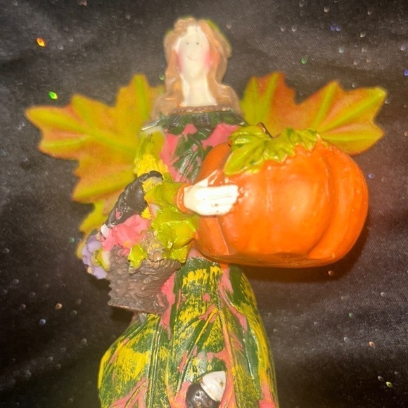Harvest Angel 😇 🎃 - Picture 2 of 8